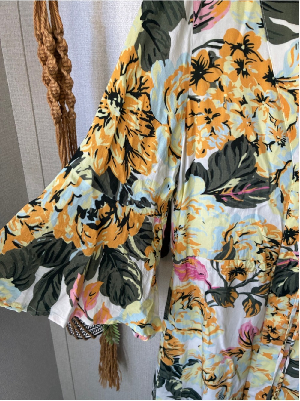 Women's Maaji Floral Mini Dress Size L White Yellow - Picture 3 of 5